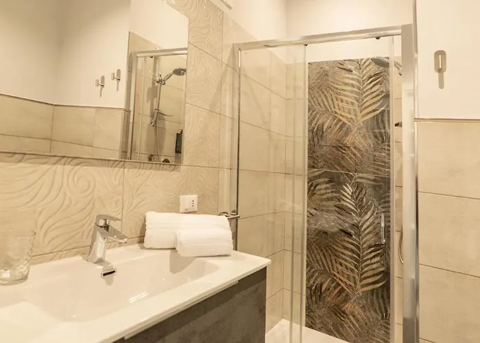 Celeste 4* צ'פאלו